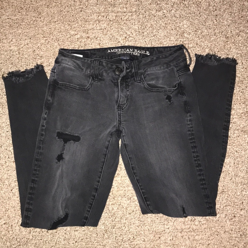 AEO Distressed Low Rise Jeggings
